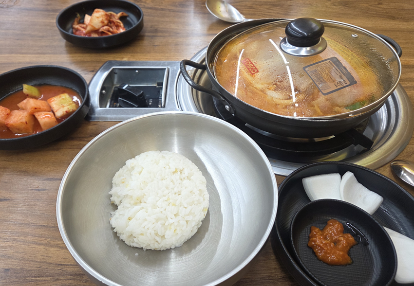 <197일 차, 4월 9일 목요일> 비가 온단다